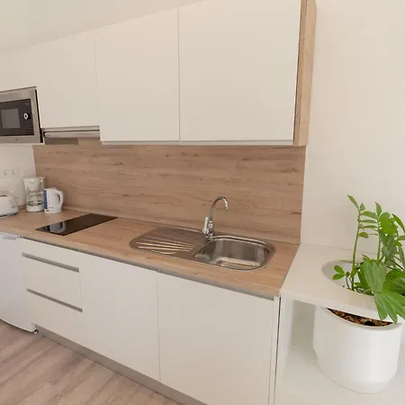 R2 Maryvent アパート コスタ・カルマ