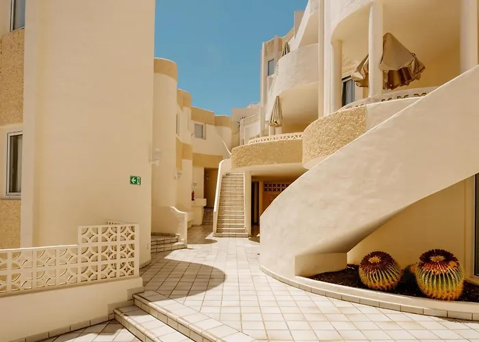 Apartment R2 Maryvent