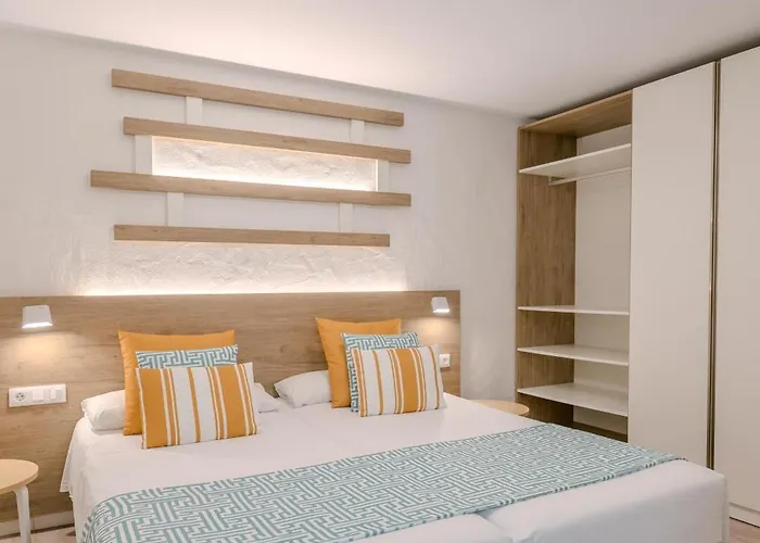 R2 Maryvent * Κόστα Κάλμα