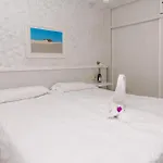 R2 Maryvent Apartament *
