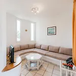 Apartment R2 Maryvent *