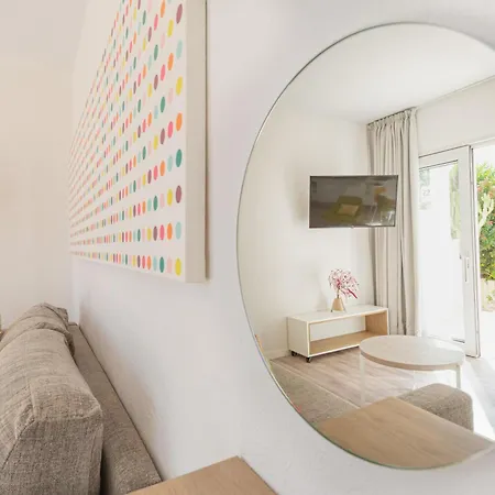 R2 Maryvent Lägenhet *